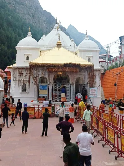 Chardham Yatra Package from Kochi - Char Dham Yatra Package